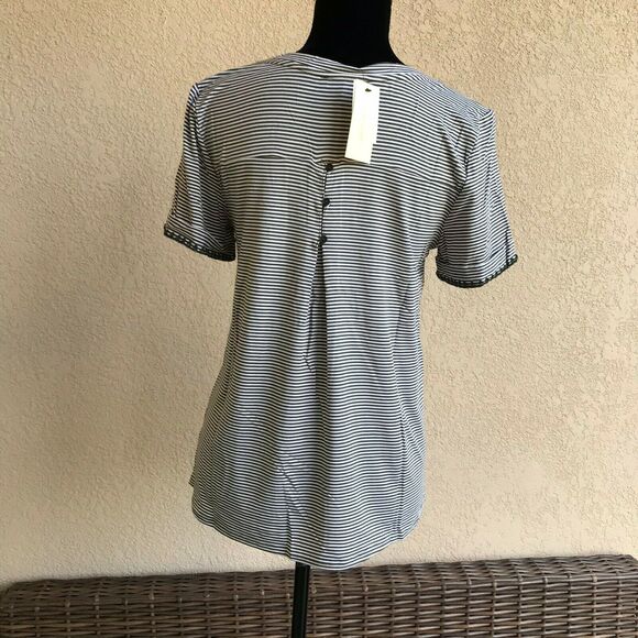 Skies Are Blue Womens Top Size Small Olive Green White Striped Knit Buttons NEW - Picture 2 of 5
